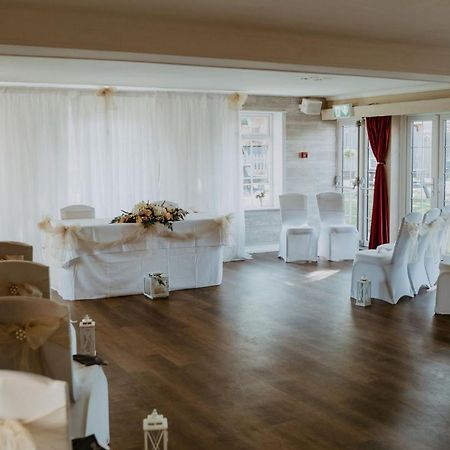 Готель Hilton House Екстер'єр фото